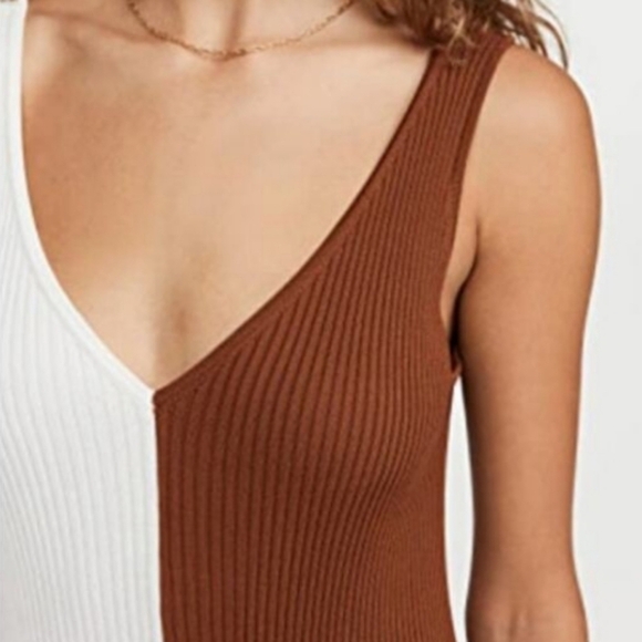 New Staud Dana Ribbed Knit V-Neck Sleeveless Tan/White Midi Dress NWOT Medium - Picture 4 of 16